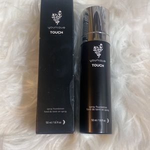 1-Younique Touch spray foundation Taffeta